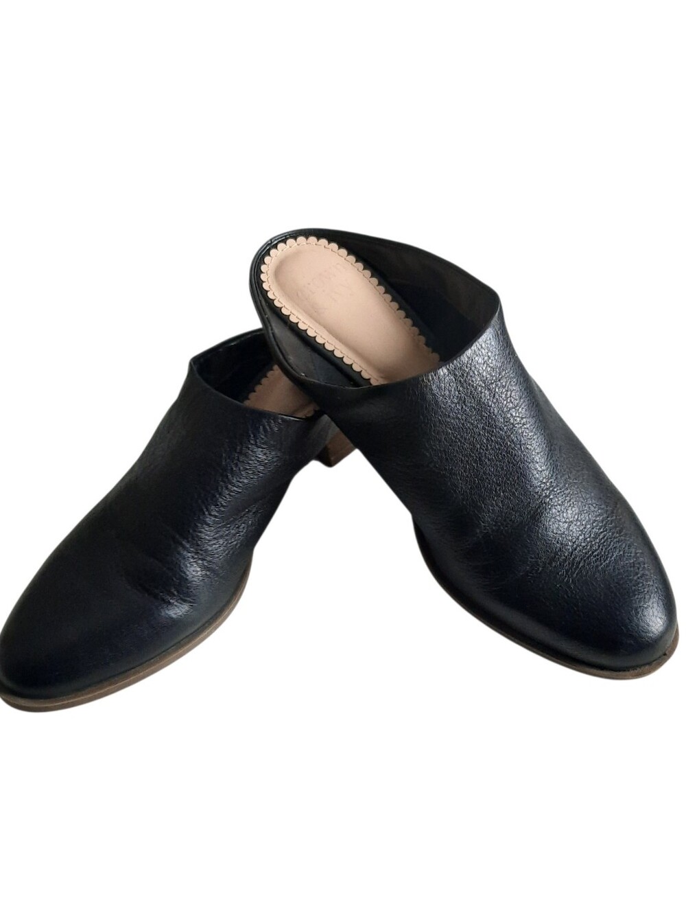 CROWN & IVY Kylie Black Leather Slip-On Mules w/Low Stack Heel Sz 7.5